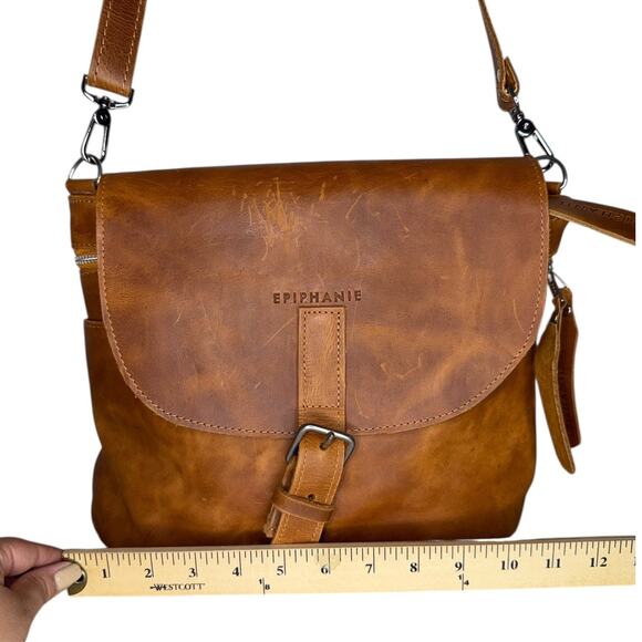 Epiphanie Camera Bag Sophia Leather Satchel Crossbody Camel Leather Studded - Picture 12 of 12